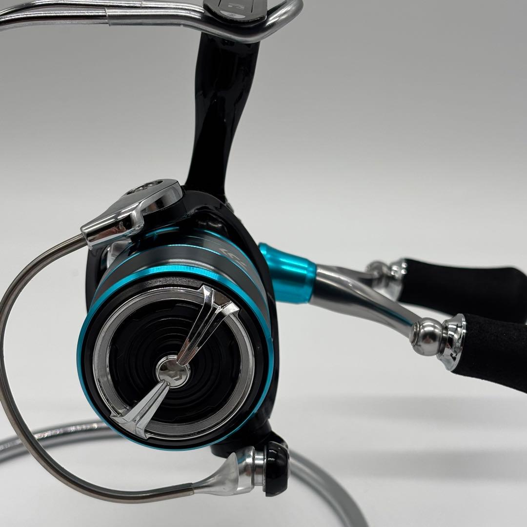 【未使用】エメラルダス LT2500S-DH エギング ダブルハンドル