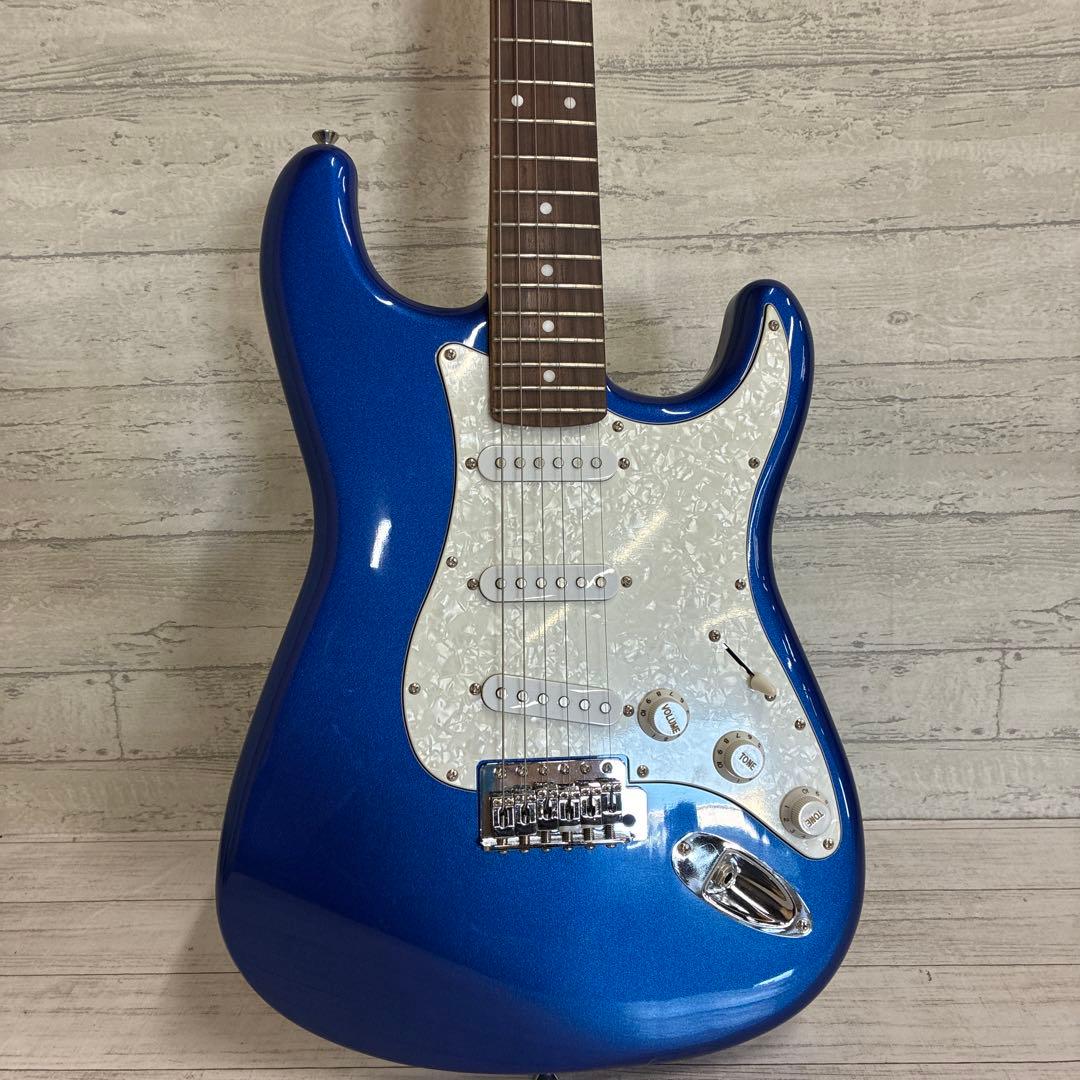 メイビス ストラトキャスター エレキギター