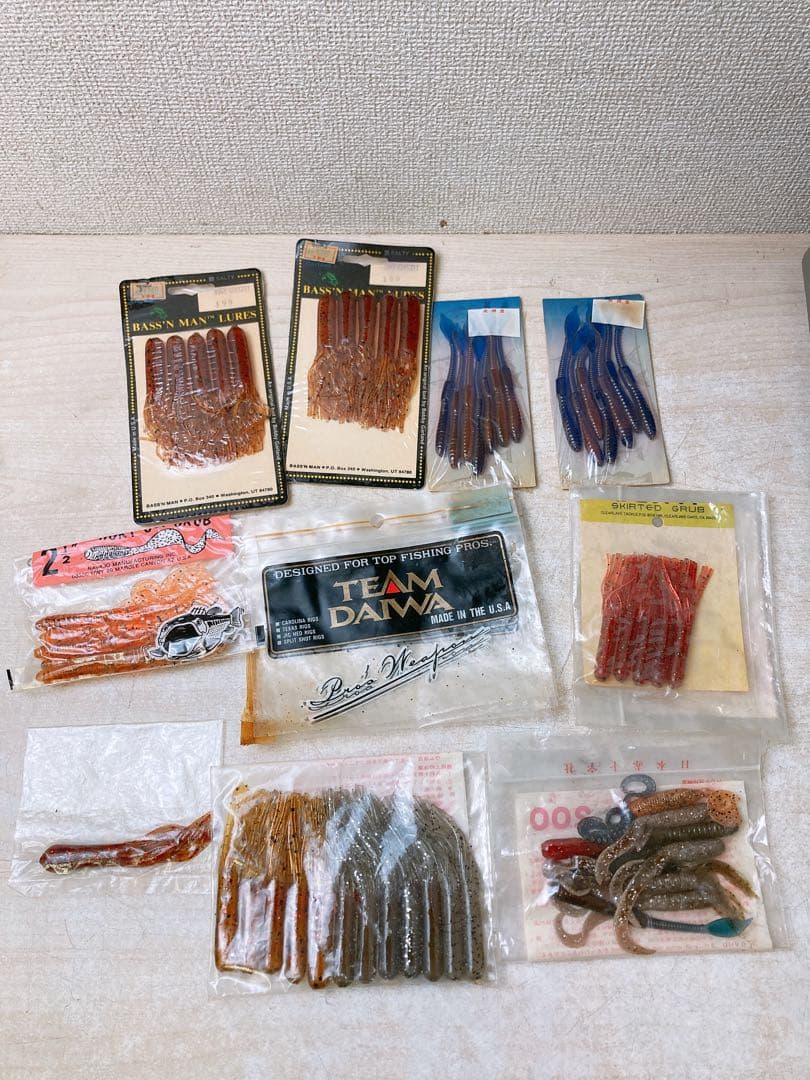 舞*茸様 【まとめ売り】釣具セット ルアー ワーム ケース付き バス釣り 大量セ
