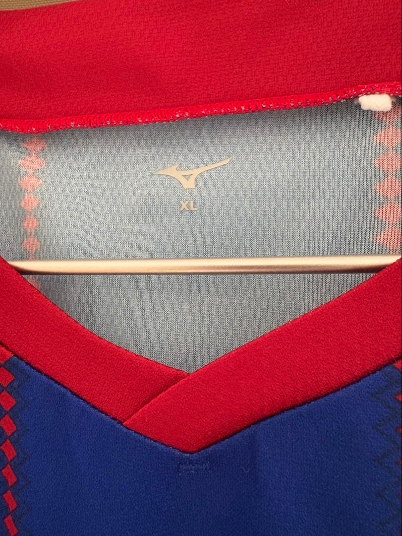 ヴァンフォーレ甲府　ホーム　ユニフォーム