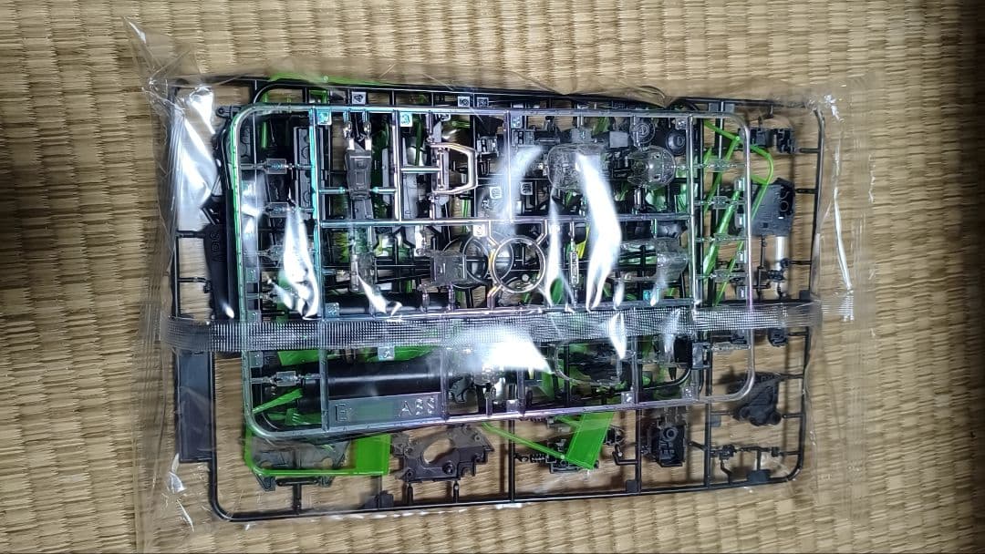 RG 1/144 沙扎比　クリアパール