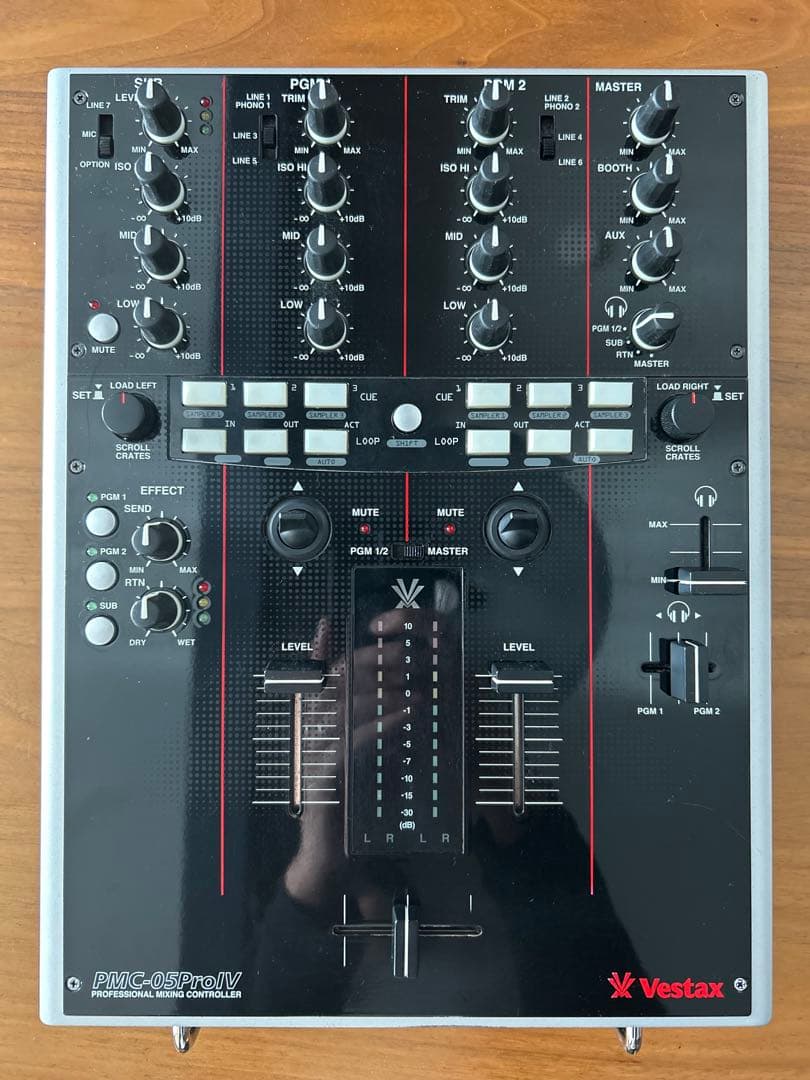 【良品】Vestax PMC-05Pro IV DJミキサー ブラック