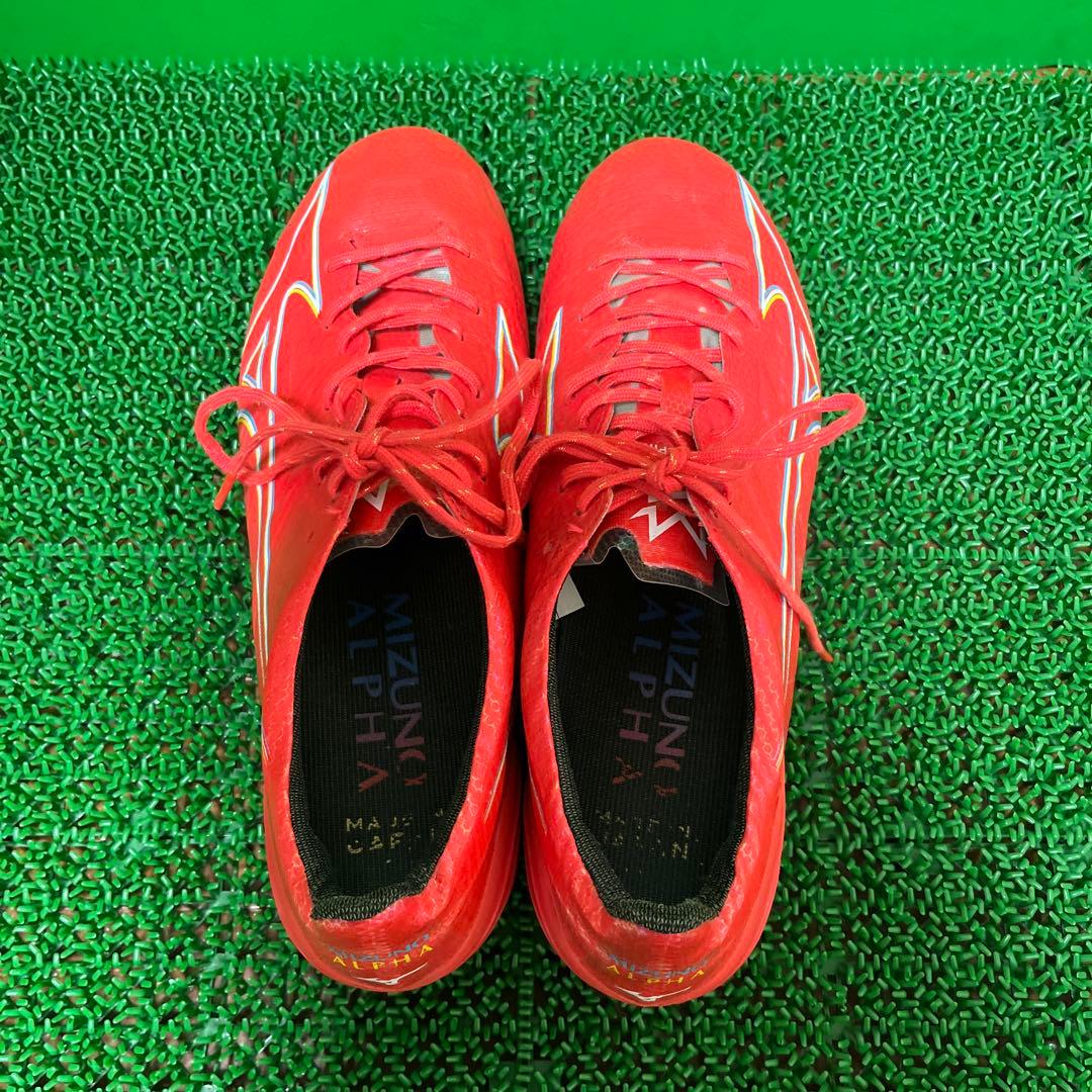 ミズノ サッカースパイク アルファ JAPAN(レッド)