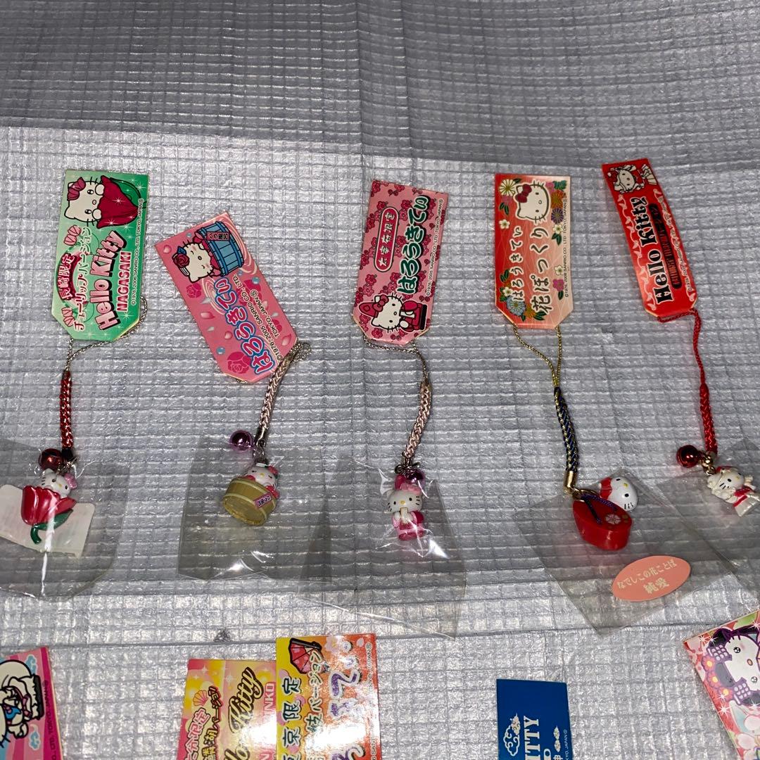 ハローキティ　ご当地ストラップ２