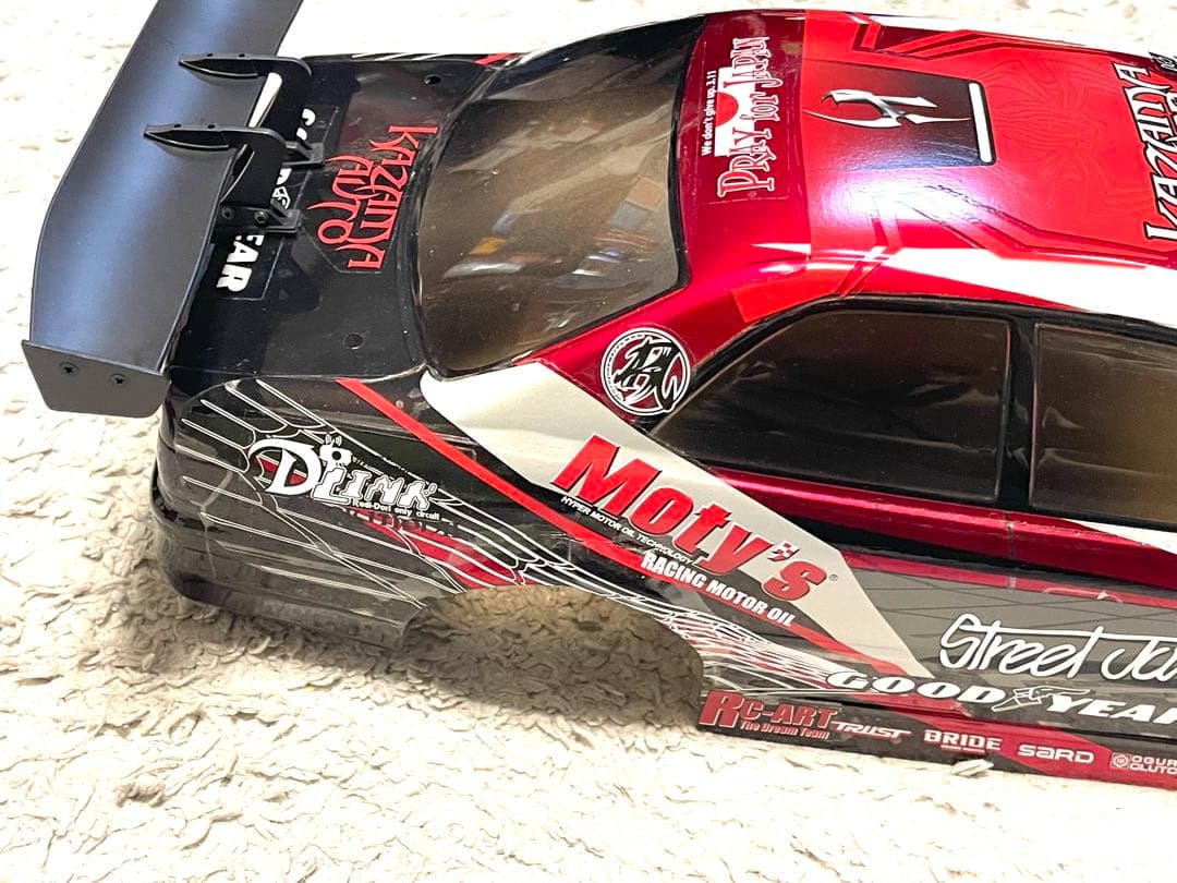 希少　ヨコモ製旧型100マークⅡ Kazama Auto バイナル仕様ボディ