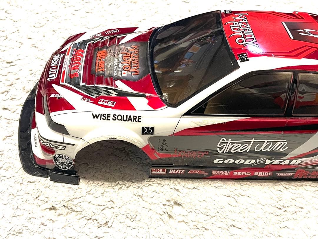 希少　ヨコモ製旧型100マークⅡ Kazama Auto バイナル仕様ボディ