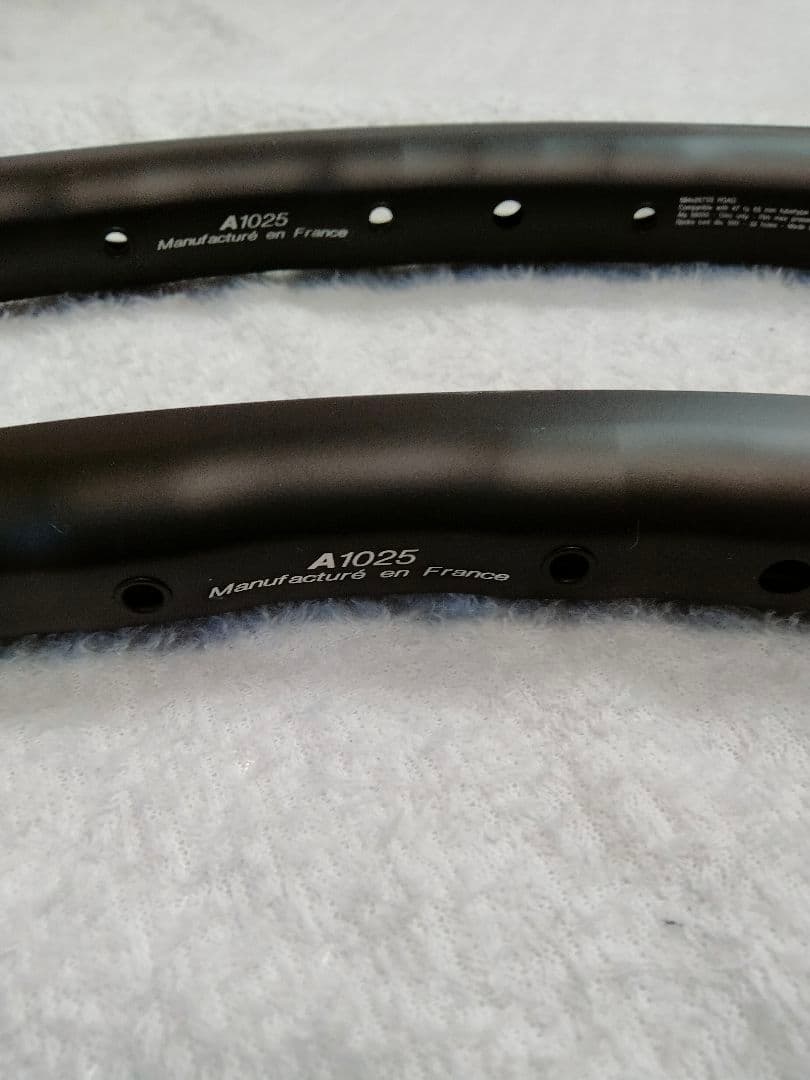 マビック A1025 ディスク用 クリンチャータイヤ用リム