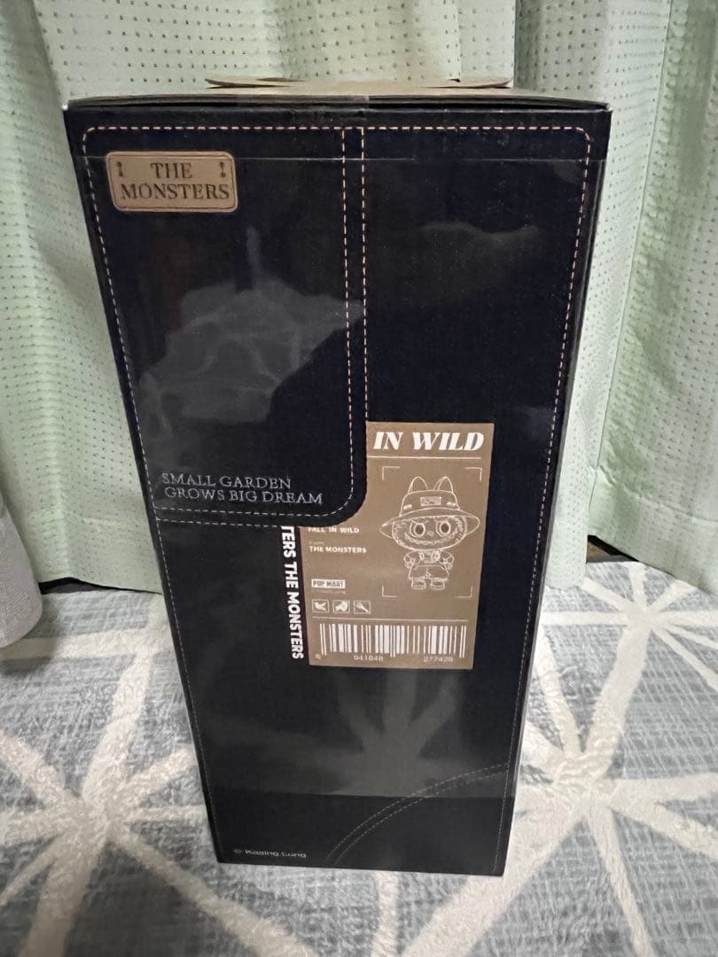 POPMART ポップマート　LABUBU ラブブ　FALL IN WILD