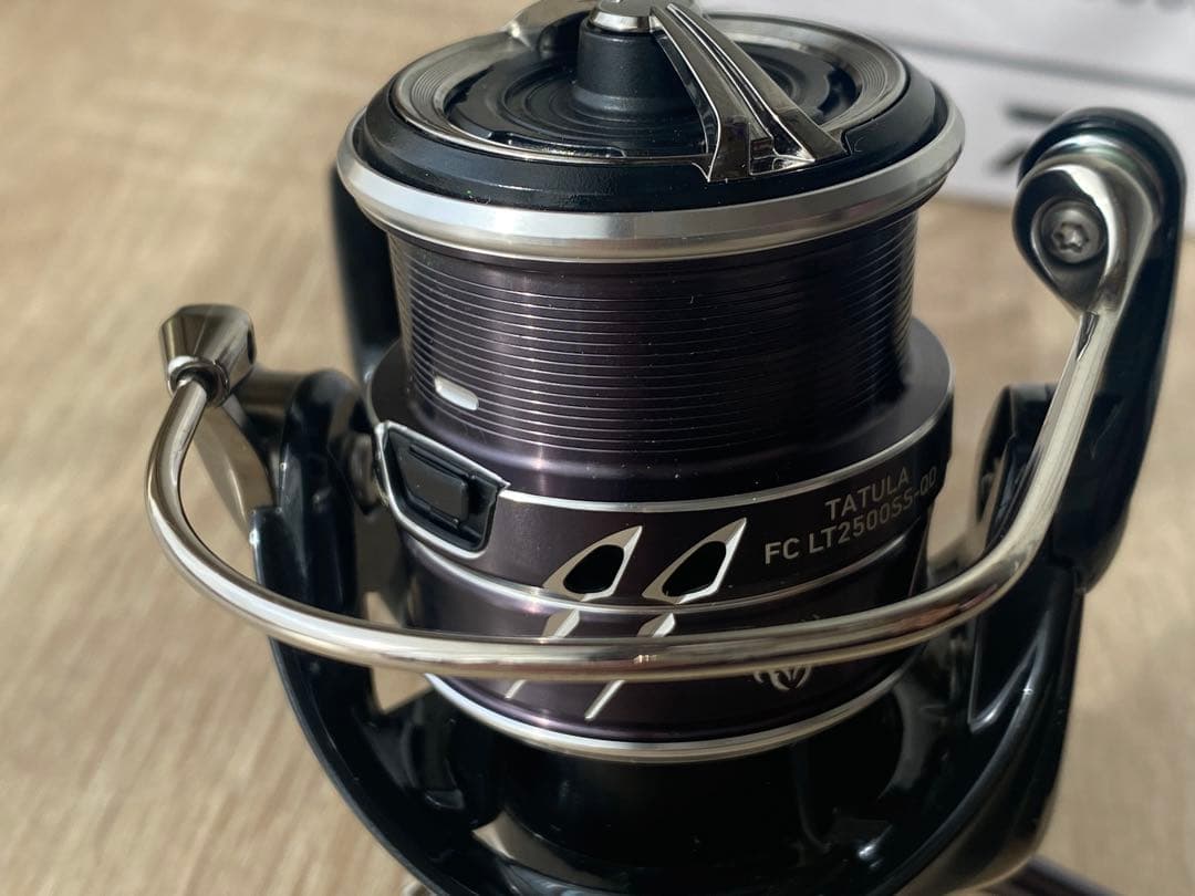 ダイワ 23 タトゥーラFC LT2500SS-QD
