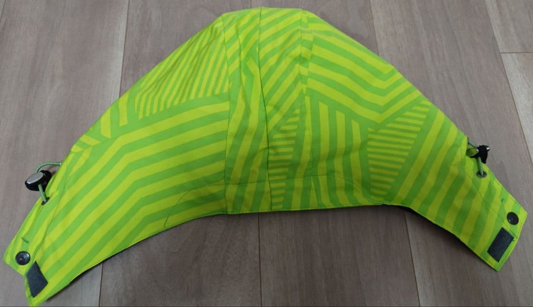 ゴールドウイン　スキーウェア　上下セット