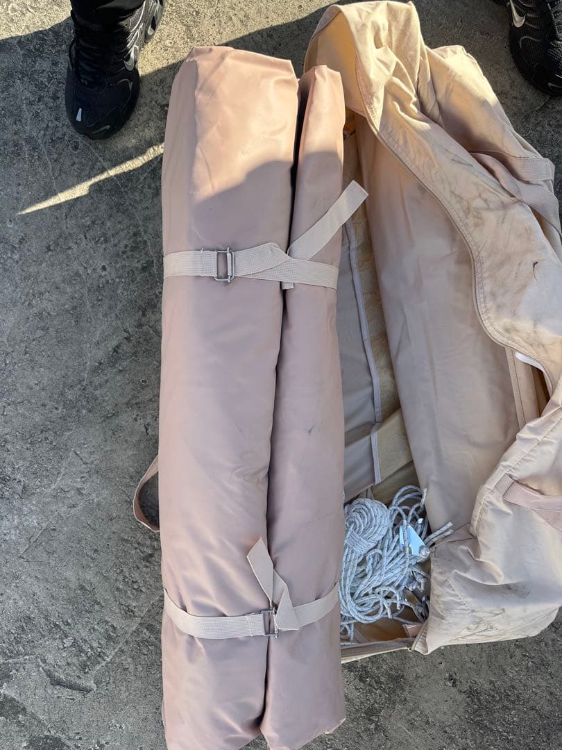 TOMOUNT キャンプ用テント ベージュ