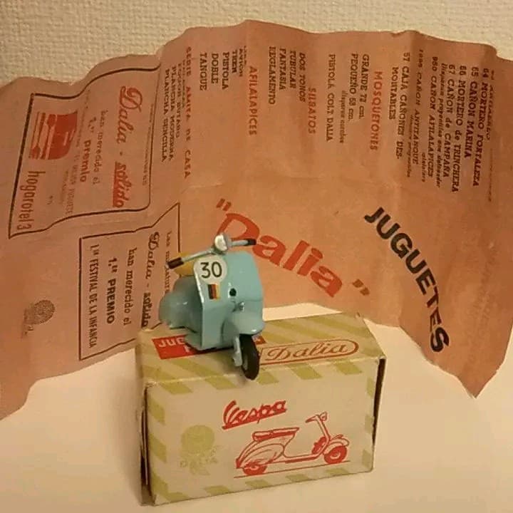 ダリア　ソリド　ベスパ　dalia-solido