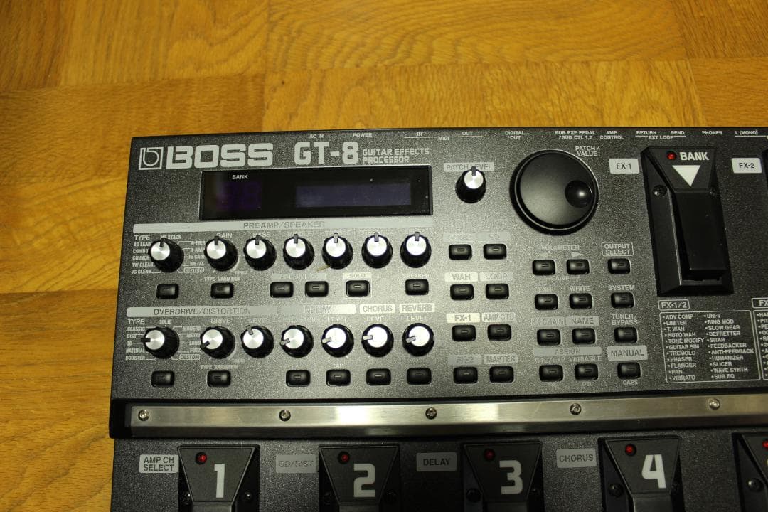 BOSS GT-8　マルチエフェクター