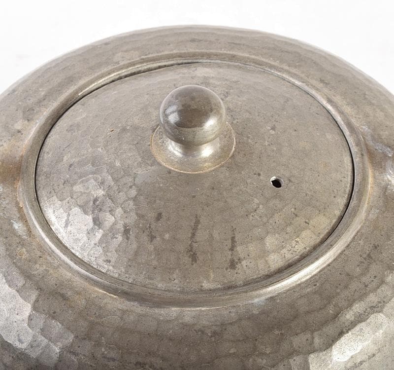 煎茶道具　純錫　鎚目　湯沸　急須　在銘　M　R4921