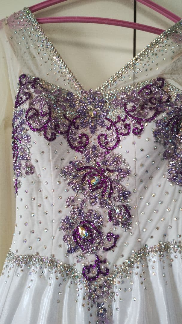 社交ダンスドレス　スタンダード　モダン　競技会　デモ