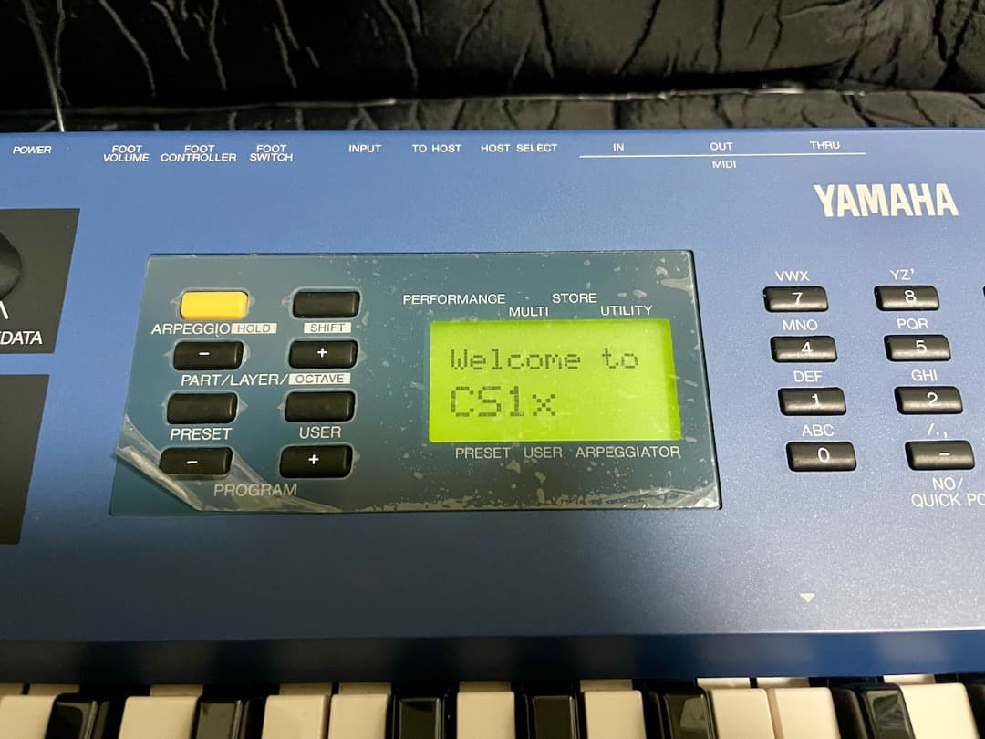 Yamaha CS1x シンセサイザー　美品