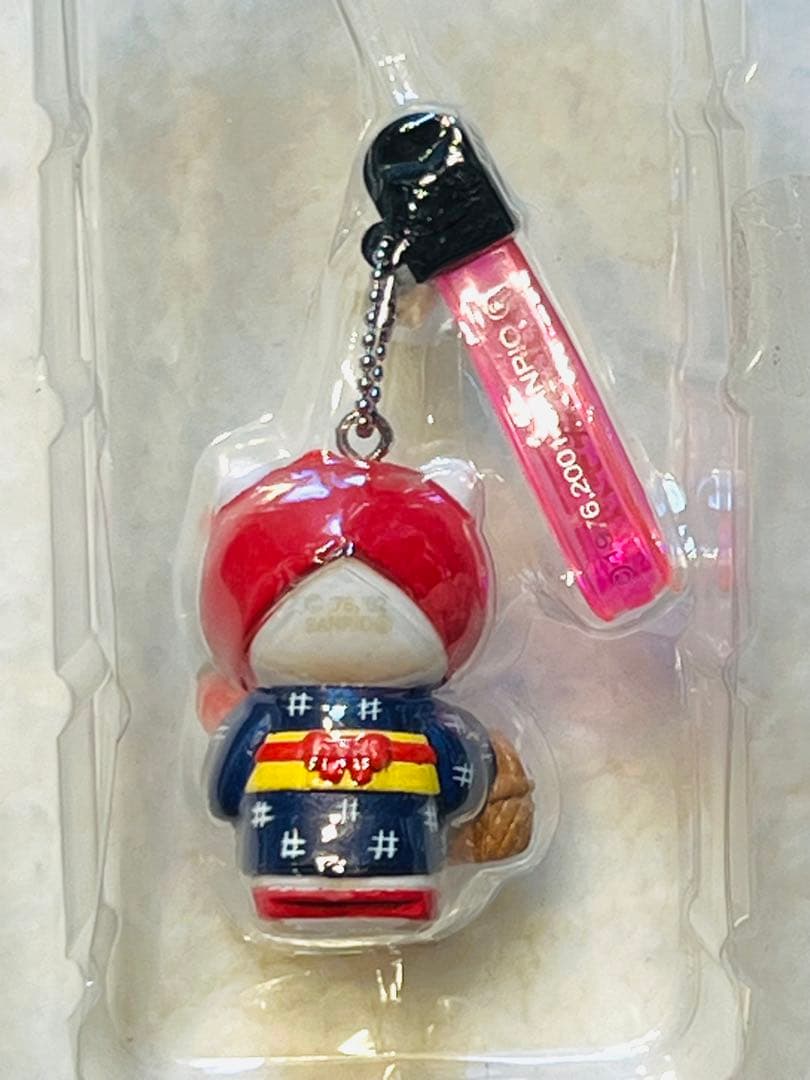 激レア！　サンリオ　2001 みちのくキティ物語　 りんご娘　ストラップ