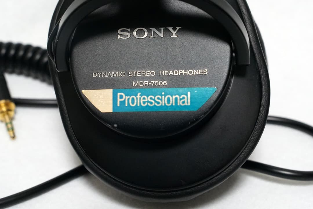 美品 SONY MDR-7506 モニターヘッドホン