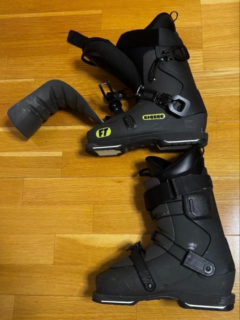 FT　KICKER FULL TILT スキーブーツ 　28.5cm