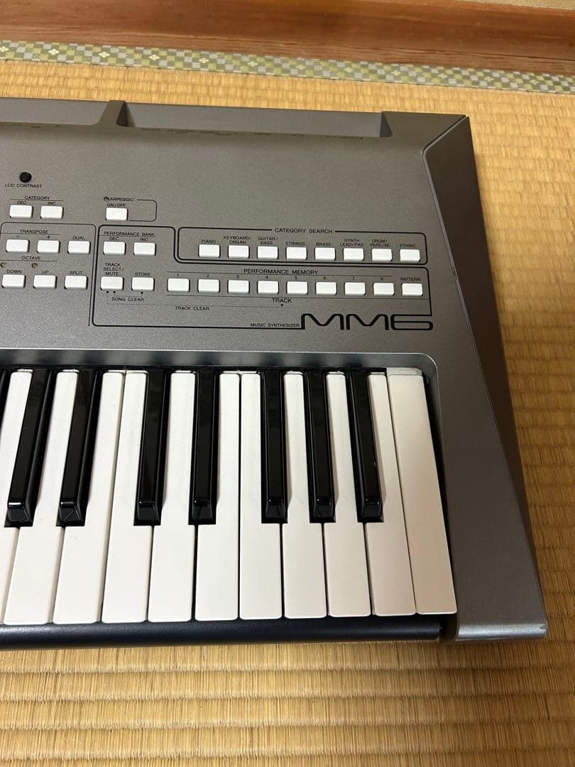 ヤマハ シンセサイザー MM6