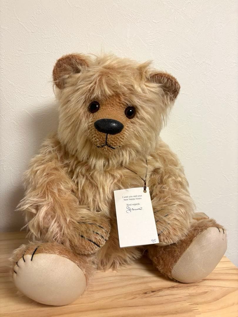 HOVVIGS イボンヌ・カールベックYvonne Graubaek テディベア