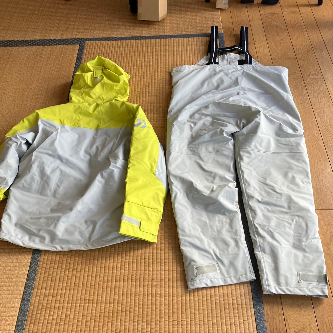 三*平様 ダイワ　防寒　フィッシングウエア