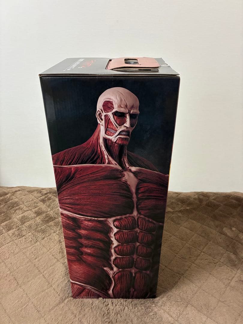 一番くじ　進撃の巨人　ラストワン賞1点　超大型巨人　フィギュア　新品・未開封