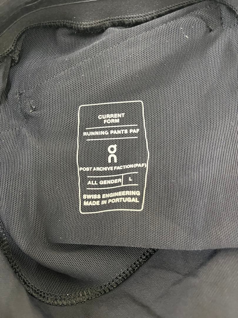 On Running ジャケット　パンツ× PAFコラボ　xlサイズ　上下セット