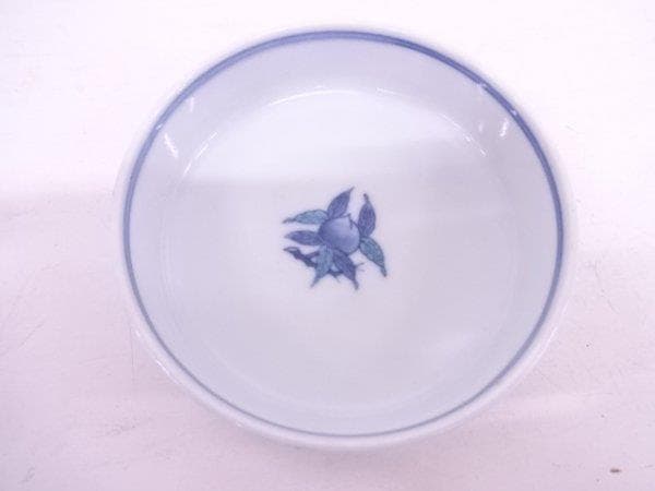 新春・蔵出し逸品・人間国宝14代酒井田柿右衛門・重要文化財保持者