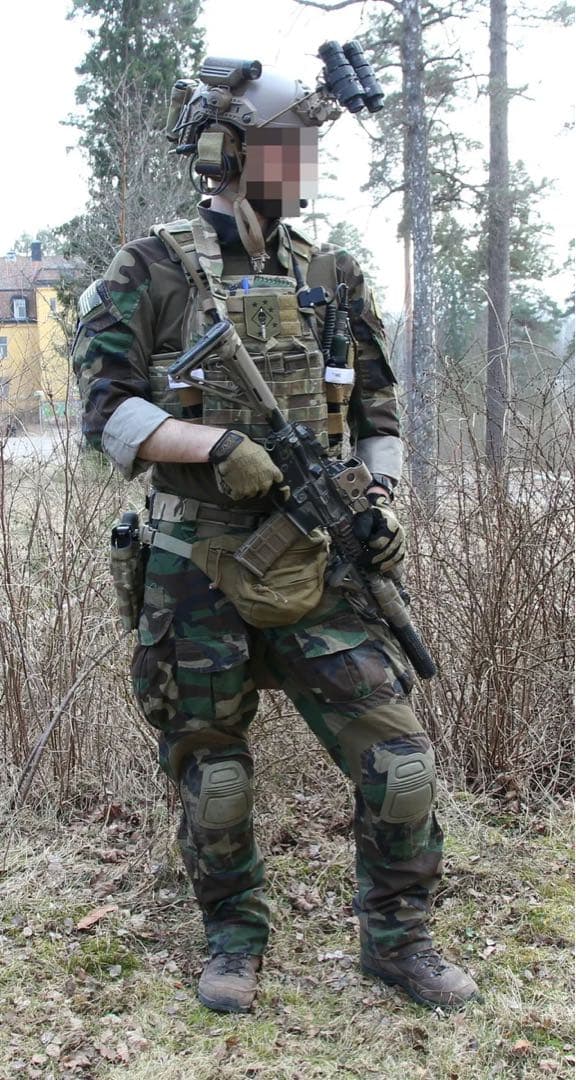 FFI 製Cryeタイプ G3コンバットシャツ・パンツ　ウッドランド US-M