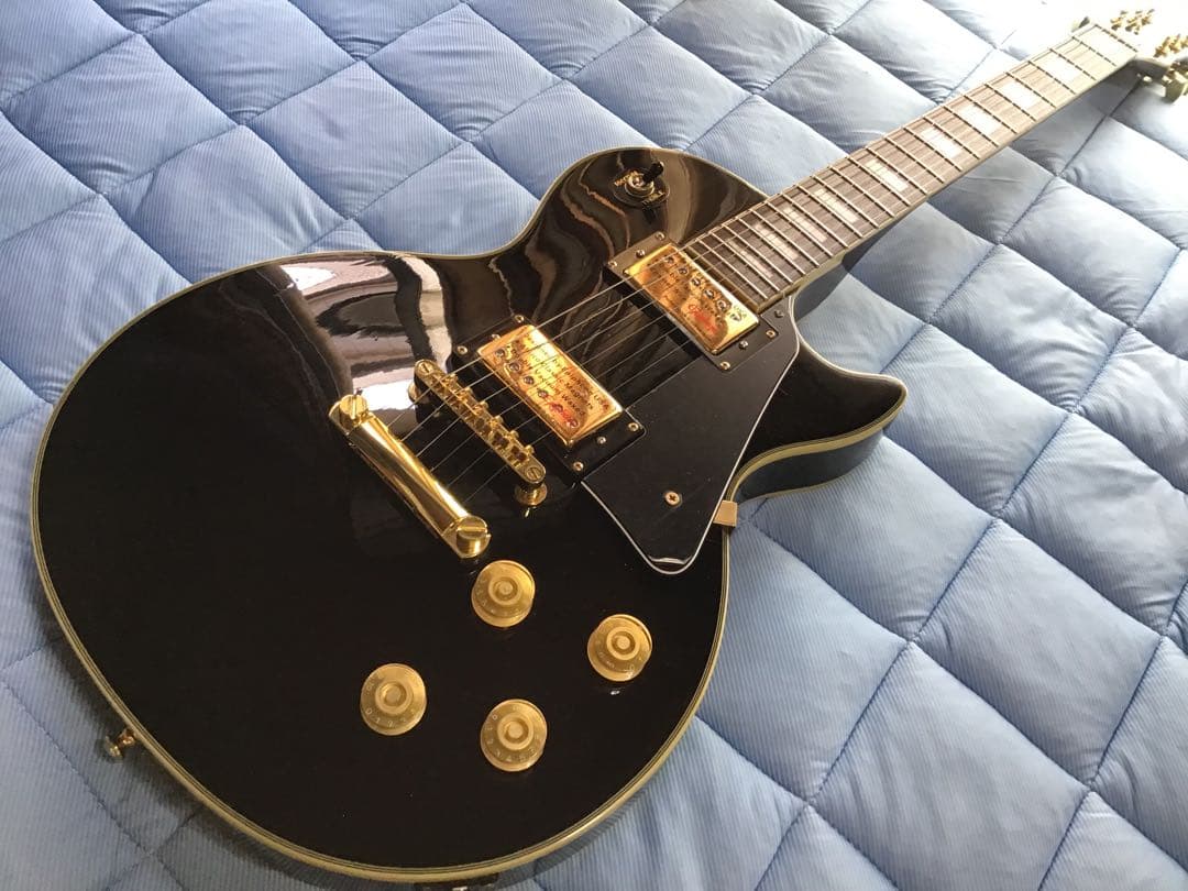 Epiphone Les Paul Custom 　ハードケース付属