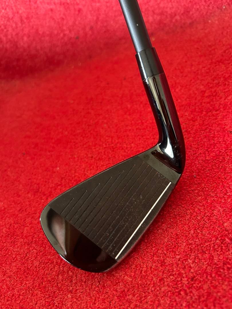 希少　TaylorMade P-790ブラック　4番アイアン　ブラックラッピング