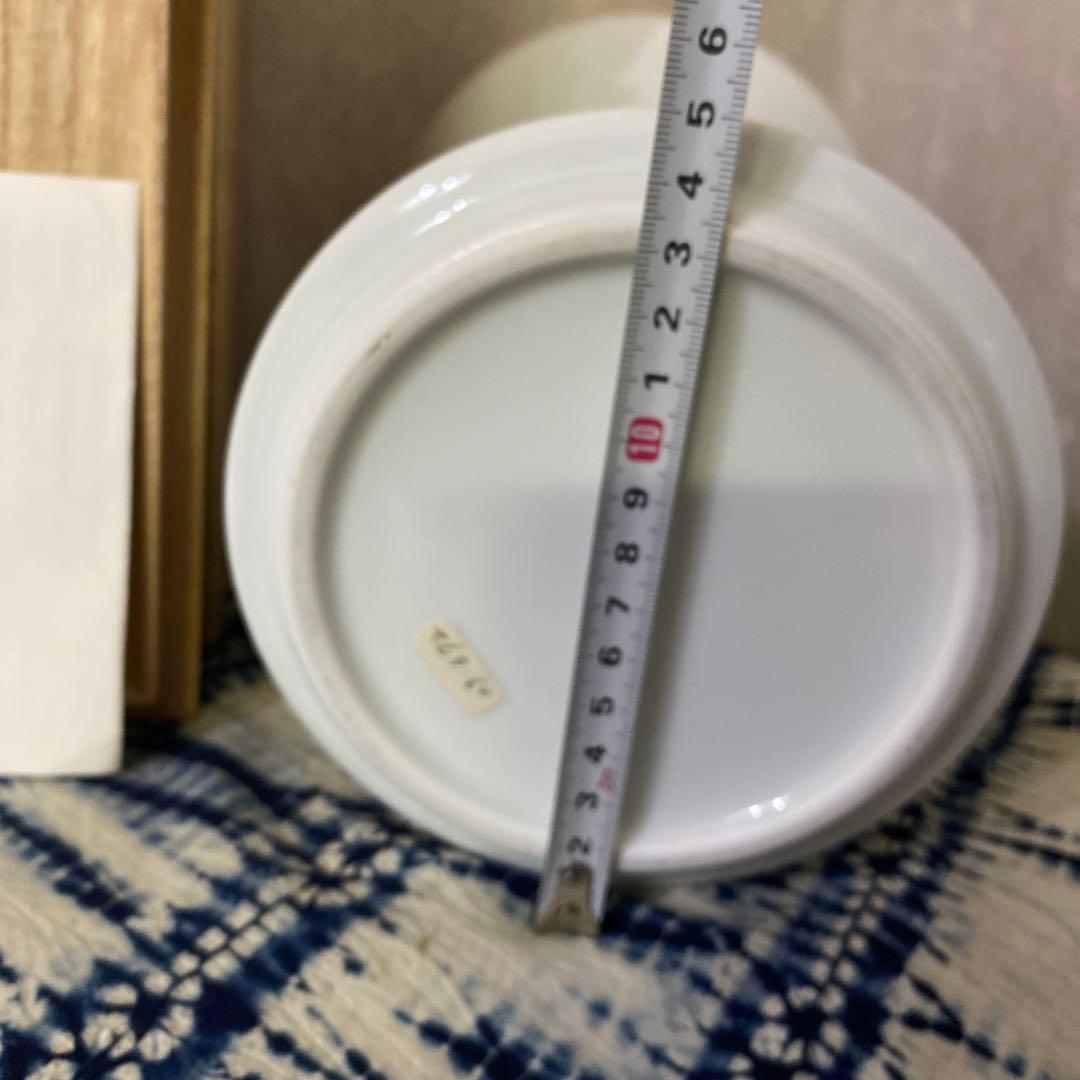 人間国宝　井上萬二　染付鳳凰彫文耳付花器