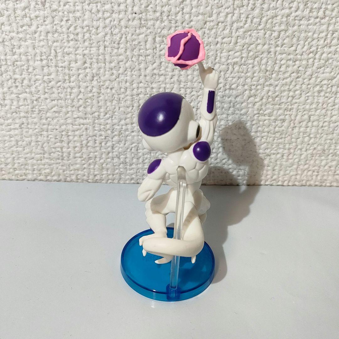 ☆　ワーコレ　50周年　ドラゴンボールフィギュア　フリーザ　デスボール　☆