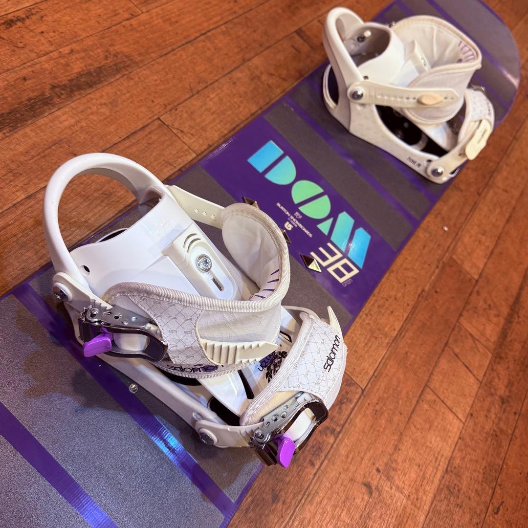 送込！レディーススノーボードセット！138 24cmBurton Salomon