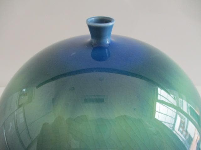 人間国宝　三代徳田八十吉　晩年作　耀彩壷　真作保証品