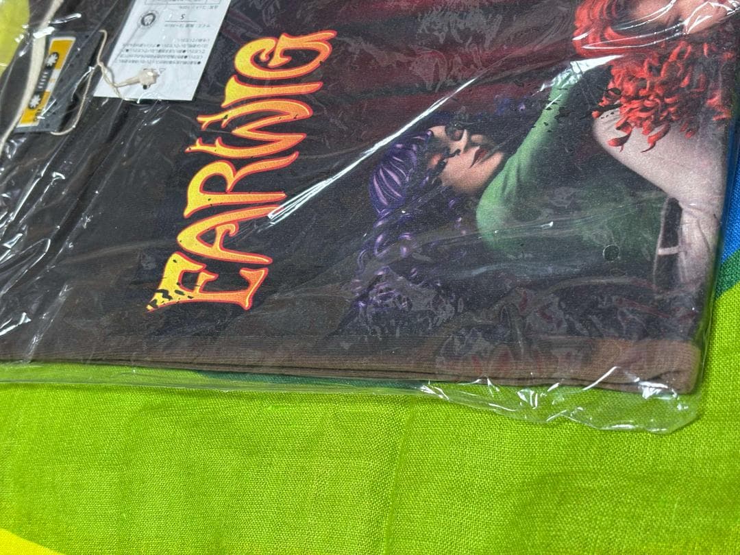 EARWIG Tシャツ Sサイズ アーヤと魔女 未使用 未開封 訳あり 2種類