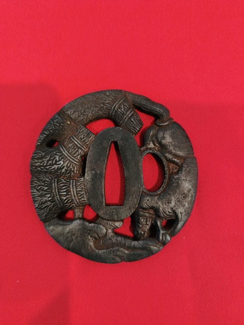 彦根住宗典 鉄地 馬に人物図鐔 在銘 拵 日本刀 刀装具 骨董 古美術 江戸時代