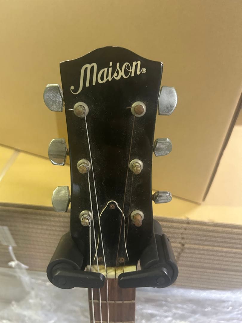 Maison グリーンエレキギター