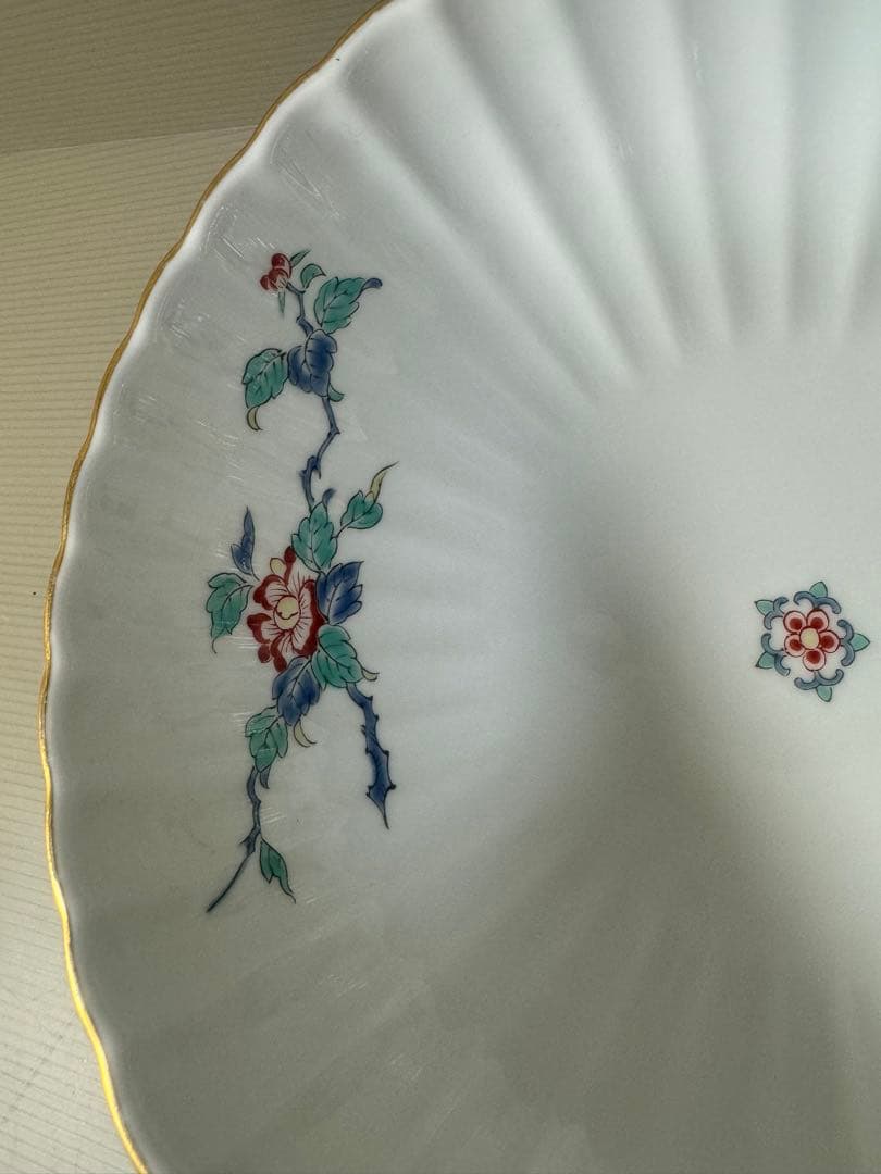 2114 有田焼　花鳥　金彩　大鉢