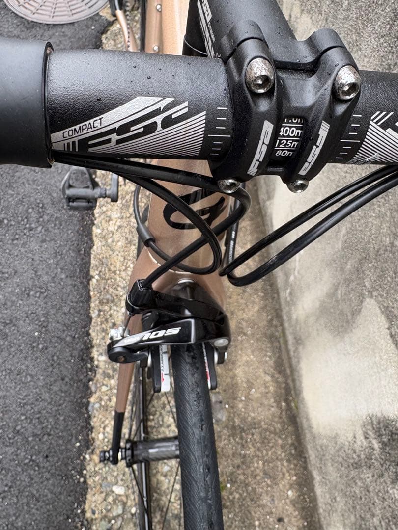 GUSTO COBRA SPORT2023 xsサイズ