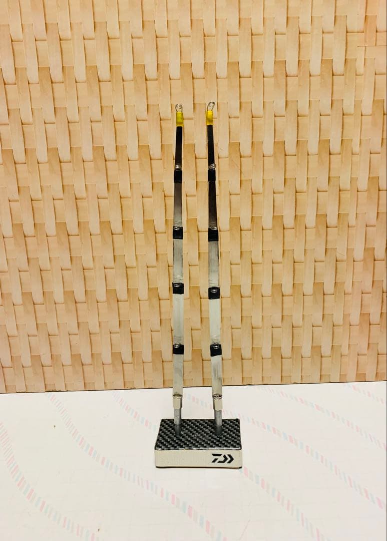 ワカサギステンレス穂先　　 全長約260ミリ　　２本