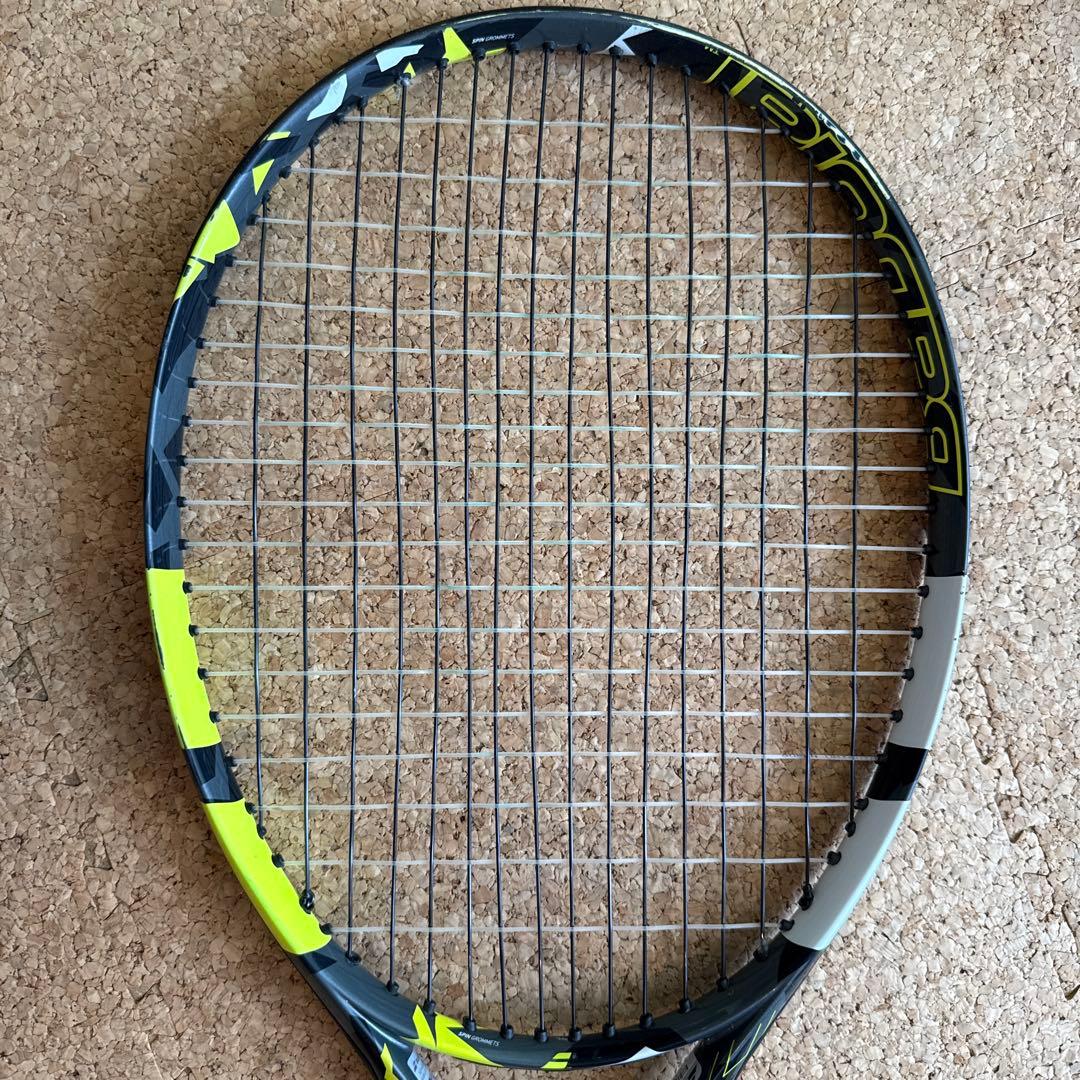 Babolat PURE AERO TEAM 硬式テニスラケット
