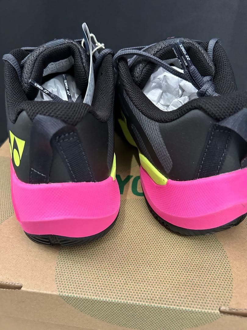 25.0㎝　サブアクシアメン　新品未使用　YONEX　バドミントンシューズ