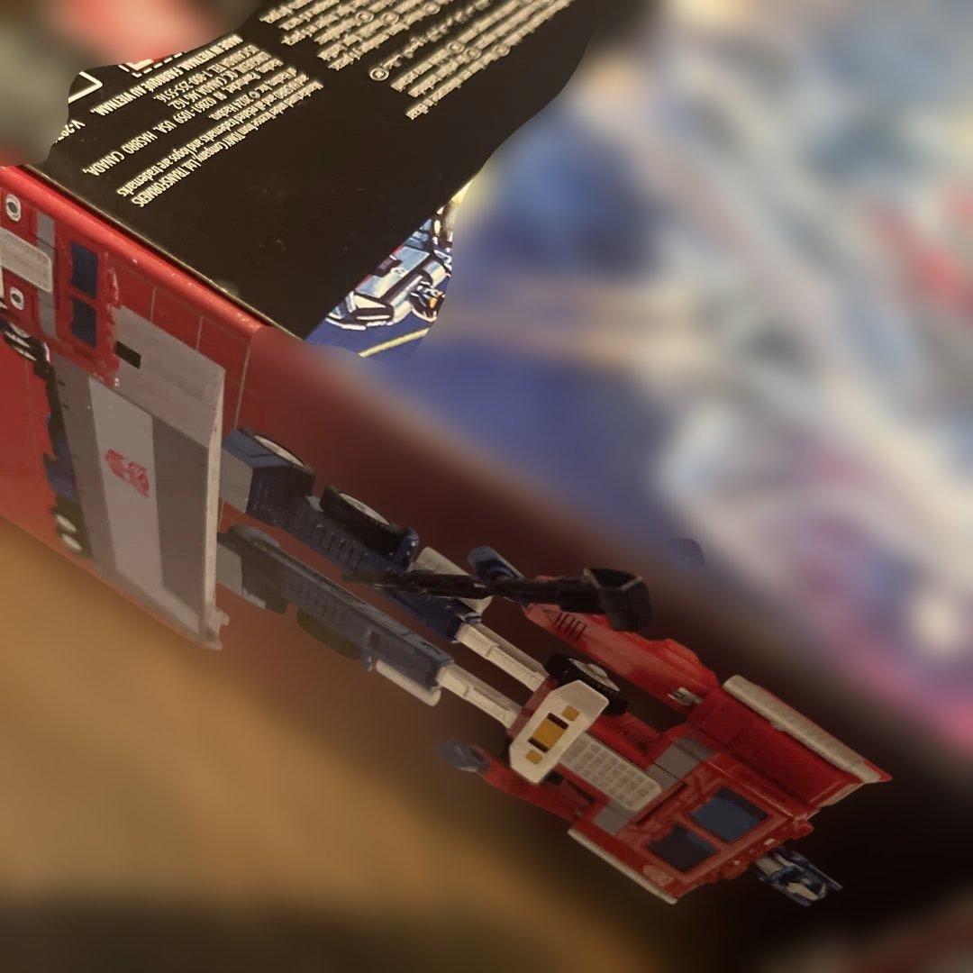 40周年　トランスフォーマー 新品未開封