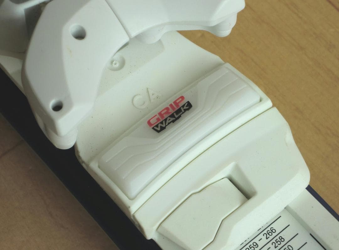 ■■送料無料■ELAN■子供用スキーフルセット■板120靴22■WAX済■■