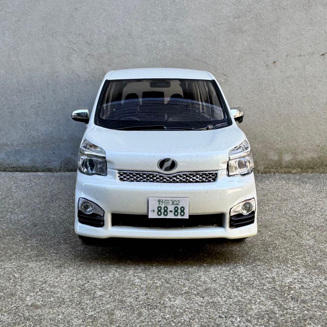 70 後期 ヴォクシー カラーサンプル ミニカー