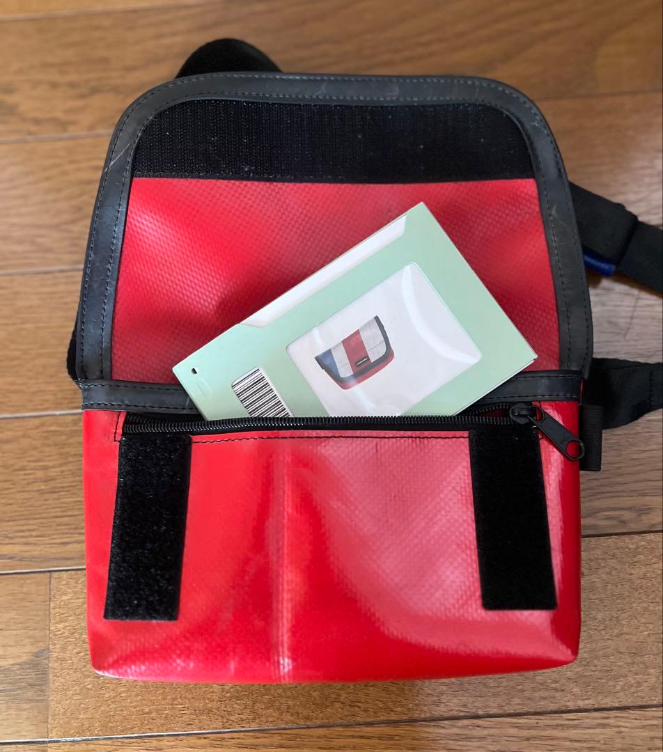 FREITAG F40 JAMIE メッセンジャーバッグ　 赤・青・白