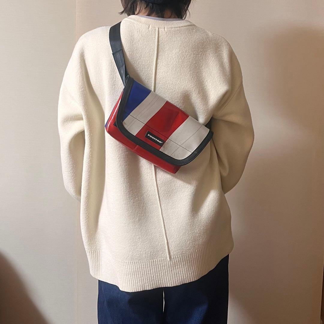 FREITAG F40 JAMIE メッセンジャーバッグ　 赤・青・白
