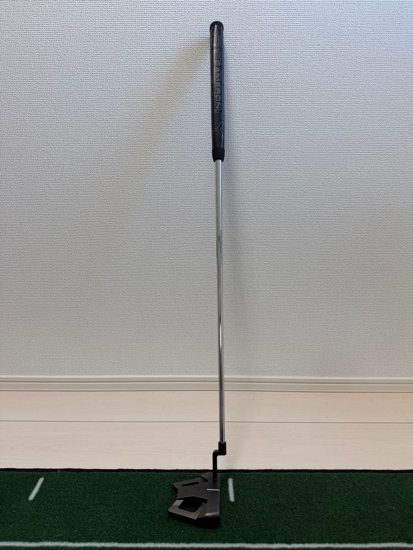 限定品 スコッティキャメロン PHANTOM BLACK 9.2R 33インチ